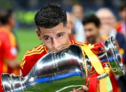 开云体育中国-包含西班牙射手超远距离打破僵局的词条