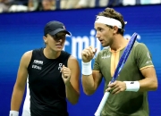 开云体育app-包含美国网球队翻盘英国网球队，瓦林卡绝境逆转的词条