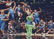 开云体育APP下载-末节风暴，76人如何用坚韧与智慧带走马刺