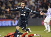 开云平台-赛道风云，红牛二队惊天逆转，诺里斯状态火热领跑积分榜