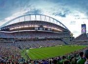 开云体育在线-引擎轰鸣与球场节奏，F1揭幕战之夜与恩比德的团队交响曲