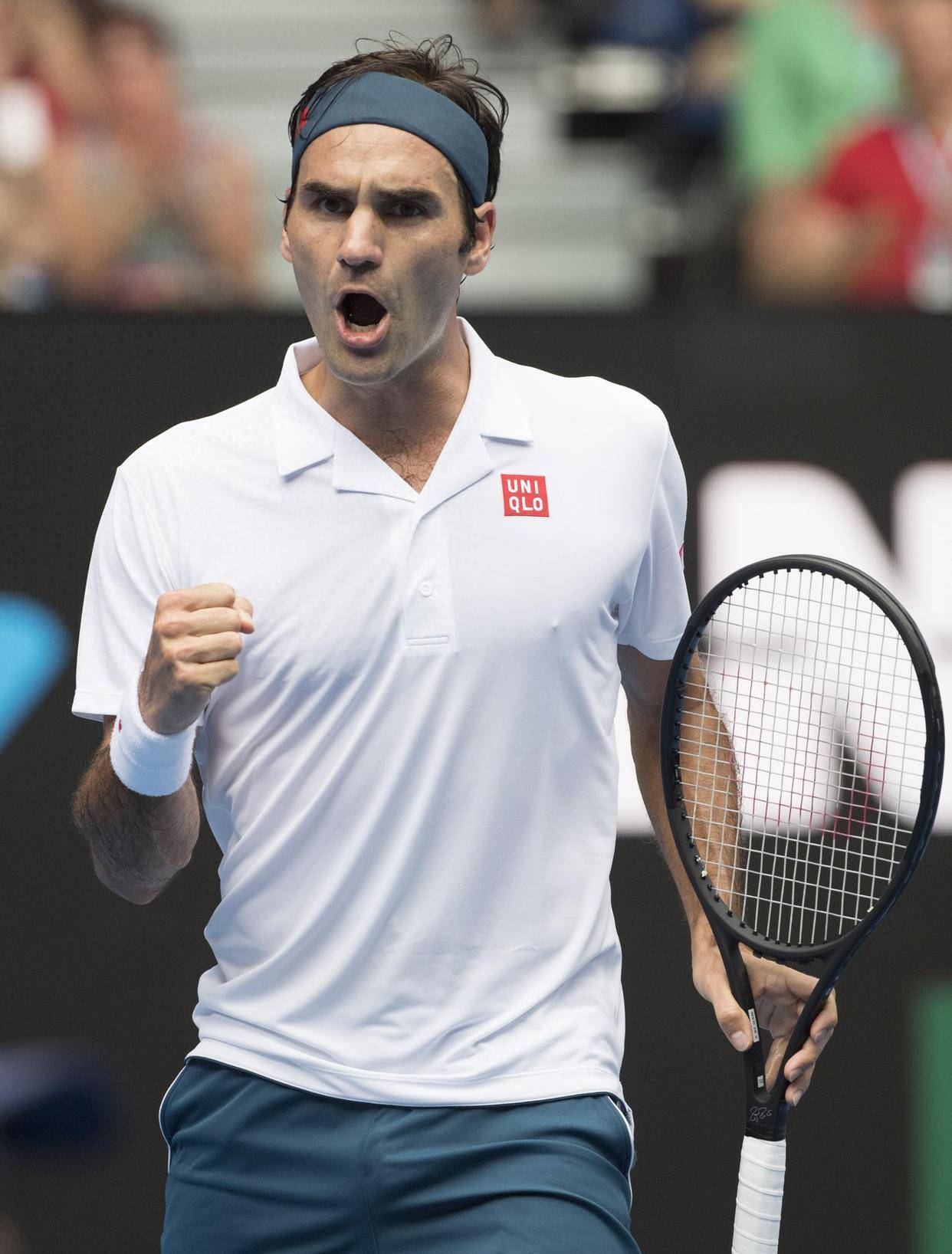 德国网球队爆冷意大利网球队，费德勒绝境逆转