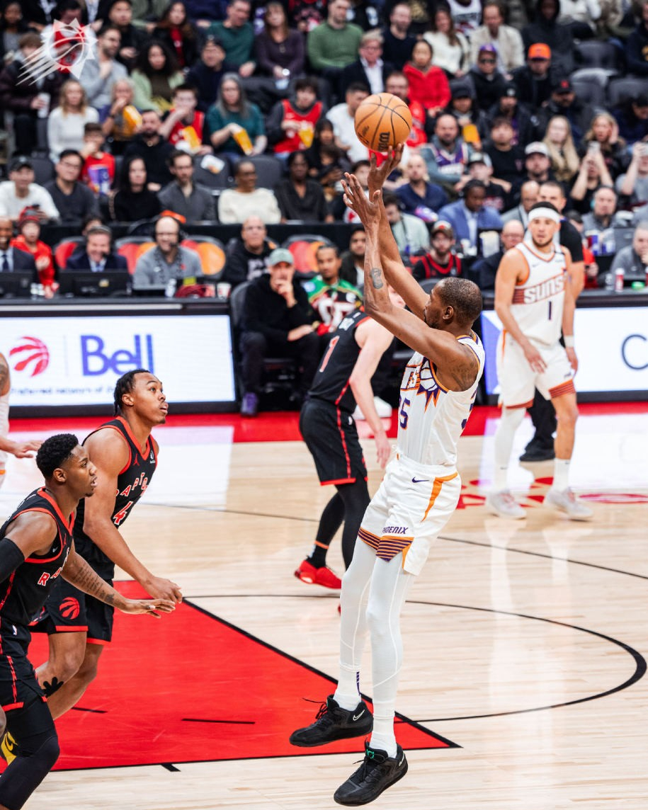 猛龙绝杀热火，库里带队取胜