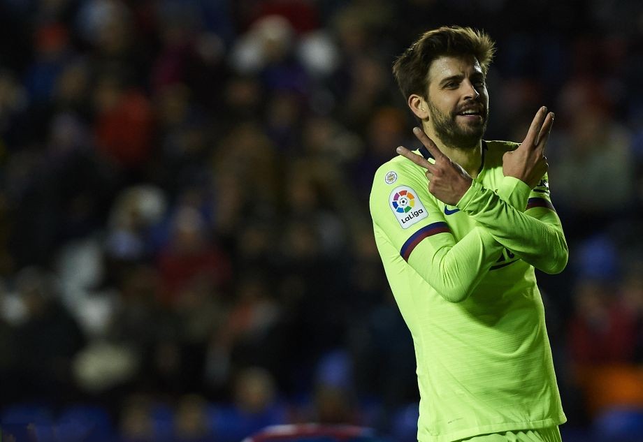 包含莱万特客场一球小胜，保持不败记录的词条