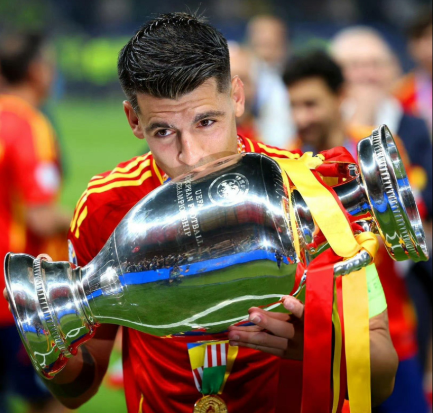 包含西班牙射手超远距离打破僵局的词条