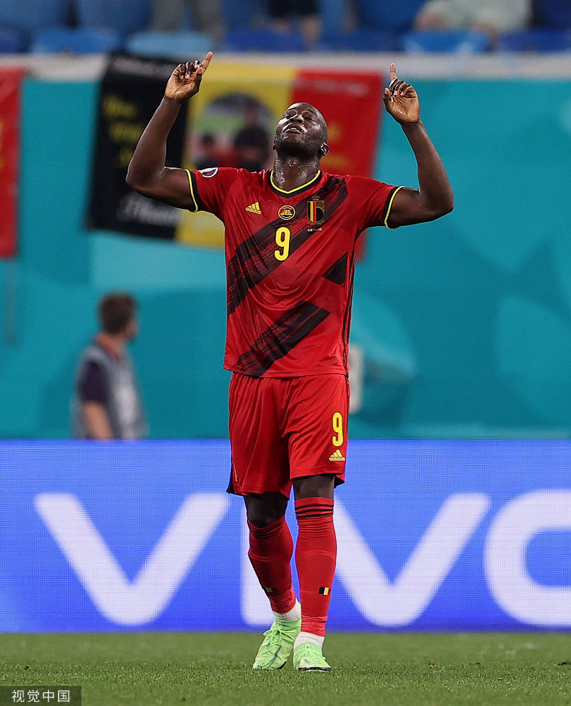 关于比利时逆转芬兰，取得欧锦赛小组头名的信息