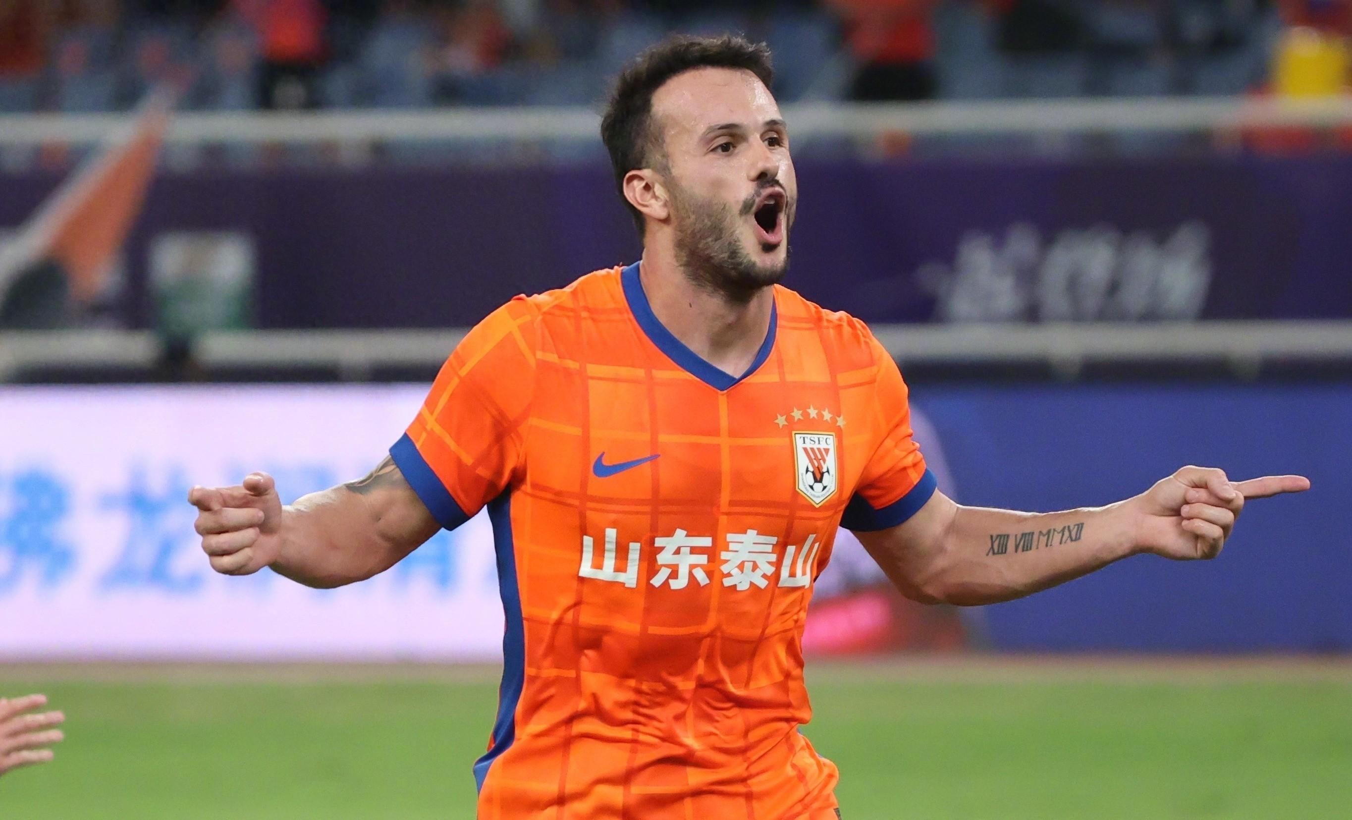 北京国安疯狂进攻，夺得比赛