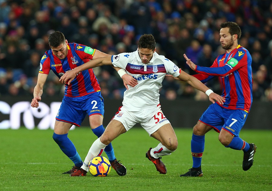 南安普顿逆袭斯托克城,保级希望大增 南安普顿逆袭斯托克城,保级希望大增