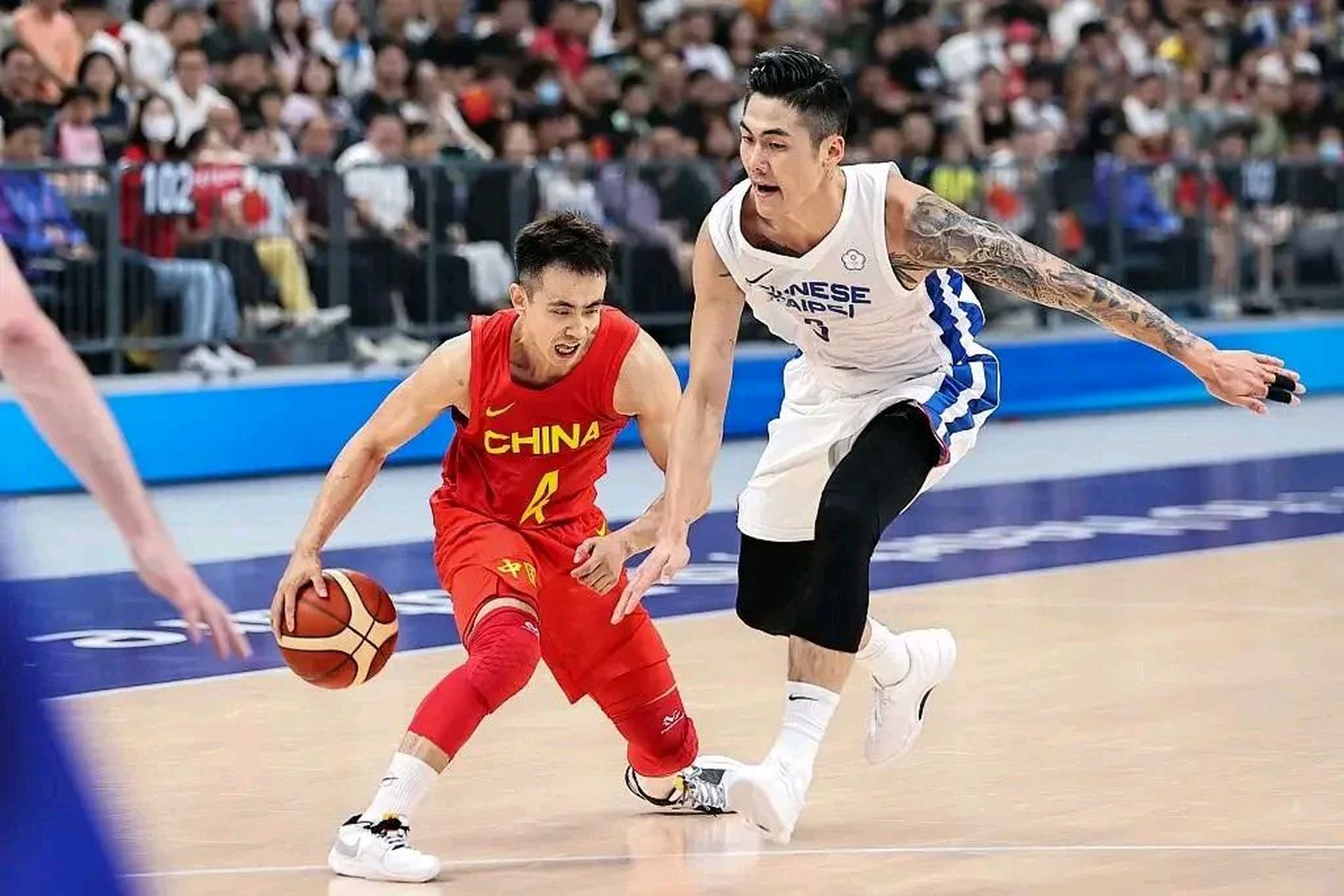 上海队逆转广州队，赵继伟状态火热