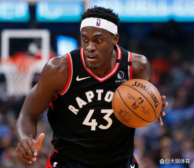 国王完胜福建队，西亚卡姆带队取胜