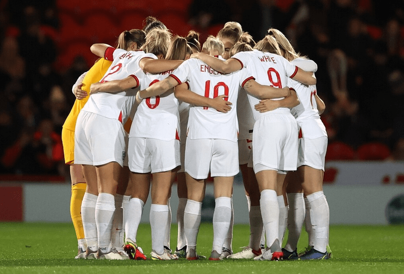 关于英格兰羽毛球队横扫日本羽毛球队,谌龙打破历史纪录的信息 关于英格兰羽毛球队横扫日本羽毛球队,谌龙打破历史纪录的信息