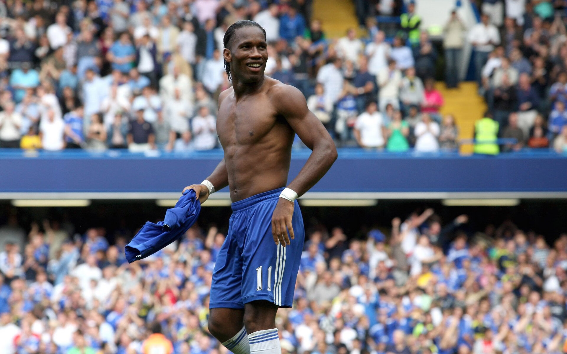 布克全场最佳无争议，山西队制霸上海队